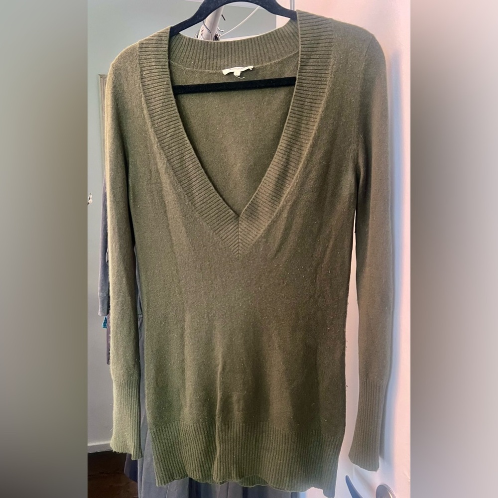 LA Made cashmere sweater. Olive Green, Long, deep V,Size Large. Some pilling.